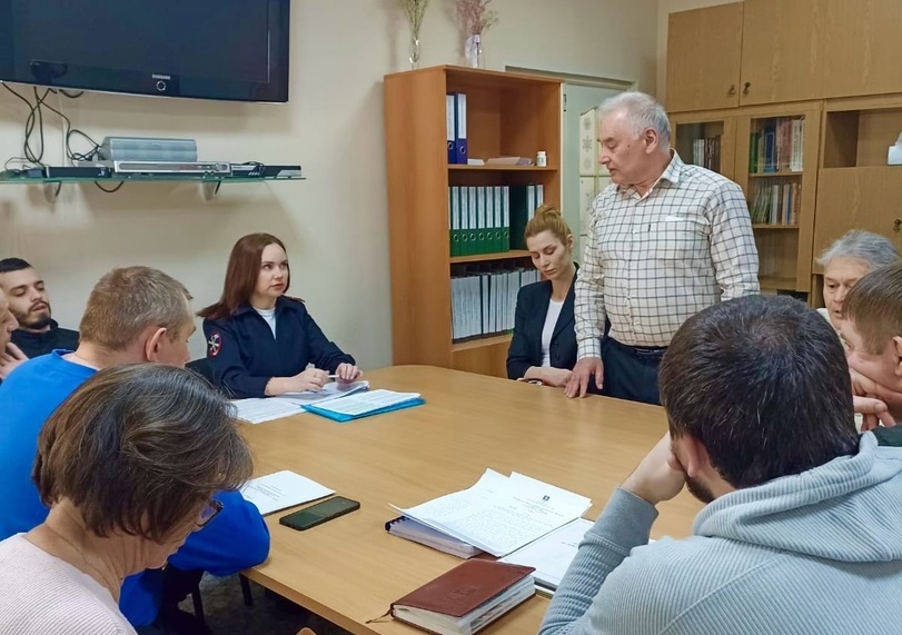 02 апреля 2024 В Белоярском полицейские и общественники проводят встречи по профилактике терроризма и экстремизма в рабочих коллективах 02 апреля 2024 В Белоярском полицейские и общественники проводят встречи по профилактике терроризма и экстремизма в рабочих коллективах