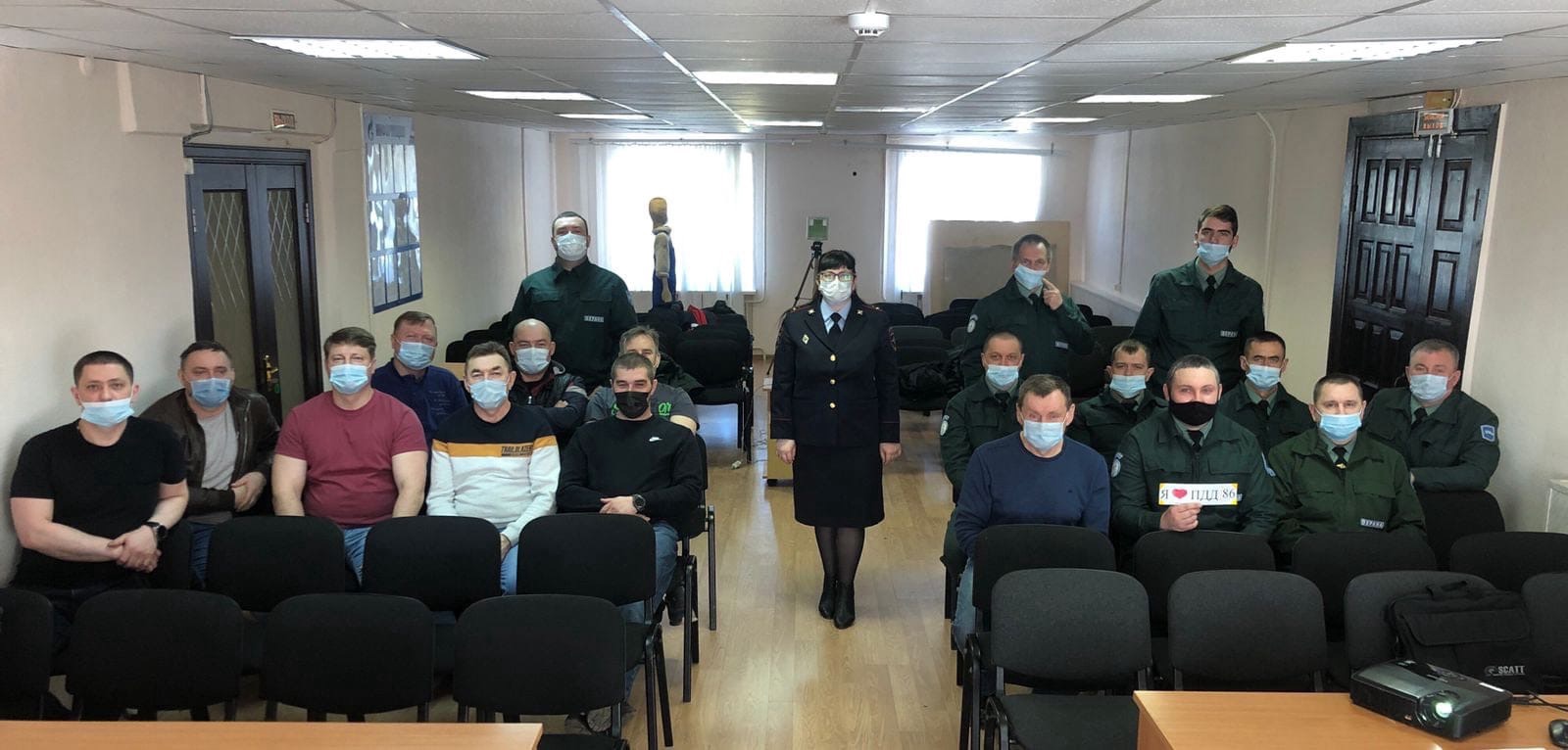 Профилактические инструктажи с работниками охраны Казымского и Верхнеказымского ЛПУ «Газпром Трансгаз Югорск» Профилактические инструктажи с работниками охраны Казымского и Верхнеказымского ЛПУ «Газпром Трансгаз Югорск»